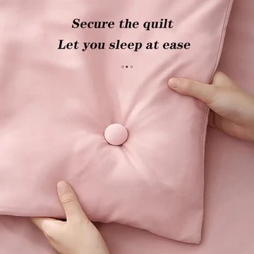 Mushroom Bed Quilt Clip (Low Stock Alert)