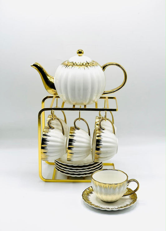 15 Piece Gold Ribbed Tea Set with Stand