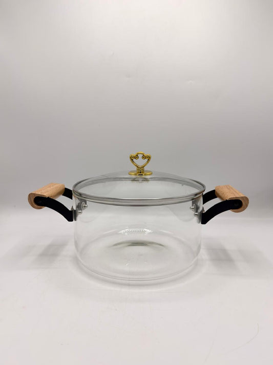 Heritage Glass Casserole with Wooden Handles